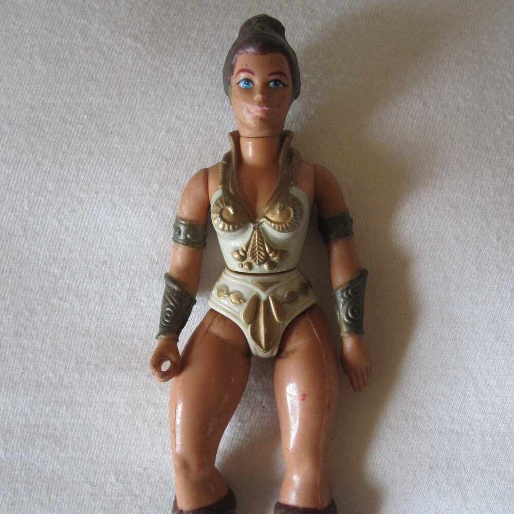 1981 He-man & The Masters of the Universe Action Figure: Teela
